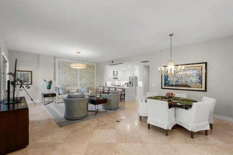 Condo in West Palm Beach, Florida, 2 bedrooms  № 2392021 - photo 6