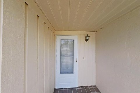 Apartamento en alquiler en Sebring, Florida, 2 dormitorios, 124.77 m2 № 1879431 - foto 2