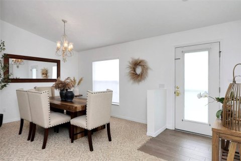 House in Ocala, Florida 3 bedrooms, 185.8 sq.m. № 1915589 - photo 6