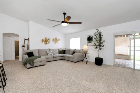 House in Ocala, Florida 3 bedrooms, 185.8 sq.m. № 1915589 - photo 19