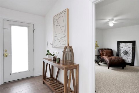 House in Ocala, Florida 3 bedrooms, 185.8 sq.m. № 1915589 - photo 7
