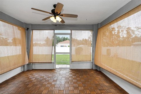 House in Ocala, Florida 3 bedrooms, 185.8 sq.m. № 1915589 - photo 25
