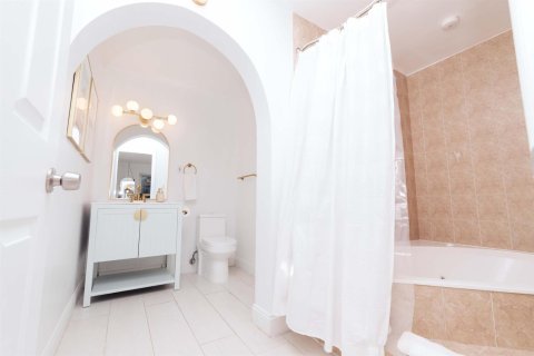 Casa en venta en Oakland Park, Florida, 4 dormitorios, 168.15 m2 № 2147362 - foto 22