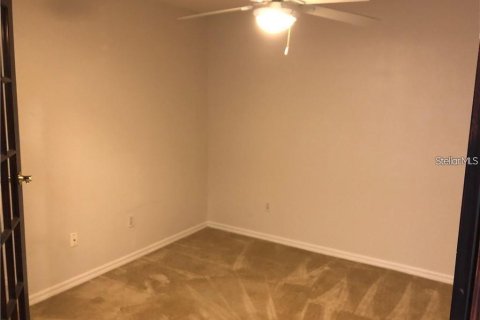 Adosado en alquiler en Brandon, Florida, 2 dormitorios, 148.18 m2 № 1917420 - foto 17