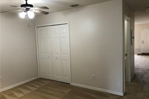 Adosado en alquiler en Brandon, Florida, 2 dormitorios, 148.18 m2 № 1917420 - foto 10