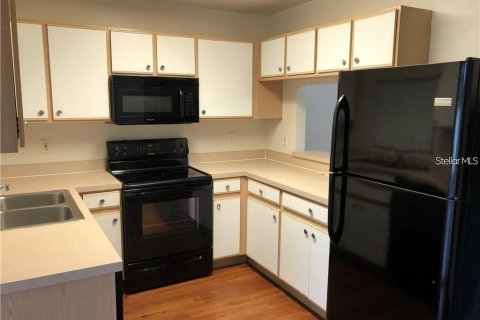 Adosado en alquiler en Brandon, Florida, 2 dormitorios, 148.18 m2 № 1917420 - foto 7