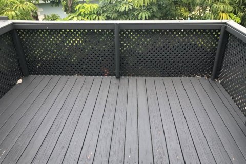 Propiedad comercial en alquiler en Delray Beach, Florida № 888220 - foto 1