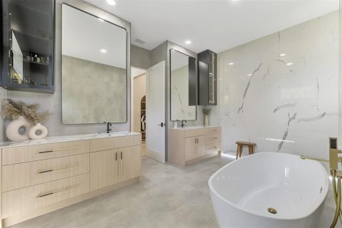 Casa en venta en North Port, Florida, 3 dormitorios, 188.68 m2 № 2238597 - foto 18