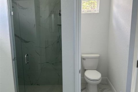 Купить виллу или дом в Лихай-Эйкерс, Флорида 6 комнат, 152.17м2, № 1401089 - фото 23