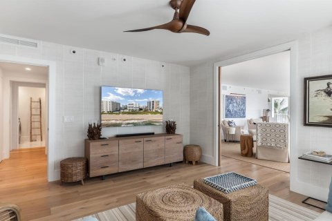 Copropriété à vendre à Highland Beach, Floride: 3 chambres, 246.84 m2 № 2432210 - photo 17