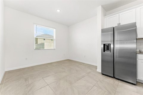 Villa ou maison à louer à Haines City, Floride: 4 chambres, 166.39 m2 № 2413654 - photo 13