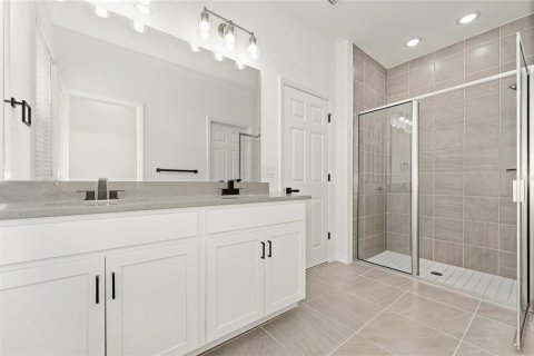 Villa ou maison à louer à Haines City, Floride: 4 chambres, 166.39 m2 № 2413654 - photo 18