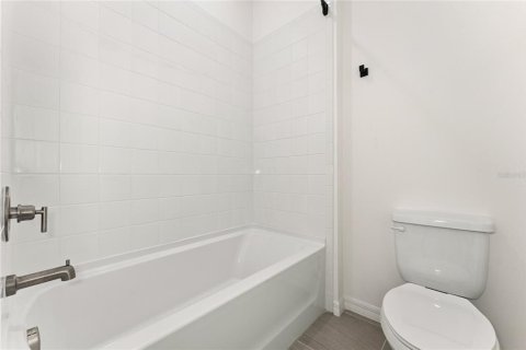 Villa ou maison à louer à Haines City, Floride: 4 chambres, 166.39 m2 № 2413654 - photo 23