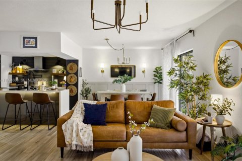 Touwnhouse à vendre à Miami, Floride: 3 chambres, 147.9 m2 № 2055916 - photo 4