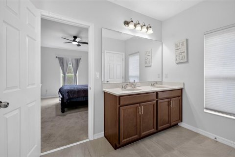 Villa ou maison à vendre à Groveland, Floride: 3 chambres, 152.73 m2 № 2227430 - photo 23