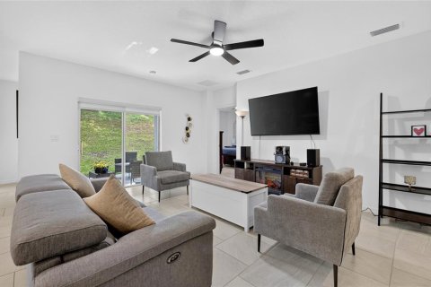 Villa ou maison à vendre à Groveland, Floride: 3 chambres, 152.73 m2 № 2227430 - photo 11