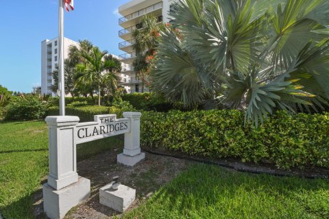 Copropriété à vendre à Palm Beach, Floride: 2 chambres, 131.92 m2 № 330653 - photo 1