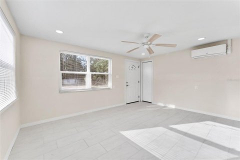Apartamento en alquiler en Port Richey, Florida, 3 dormitorios, 83.61 m2 № 1553744 - foto 10