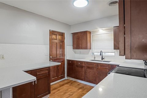 Villa ou maison à vendre à Orlando, Floride: 3 chambres, 118.54 m2 № 2356516 - photo 8