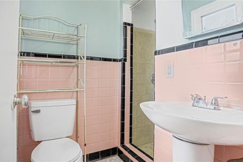 Villa ou maison à vendre à Orlando, Floride: 3 chambres, 118.54 m2 № 2356516 - photo 23