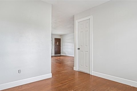 Villa ou maison à vendre à Orlando, Floride: 3 chambres, 118.54 m2 № 2356516 - photo 10