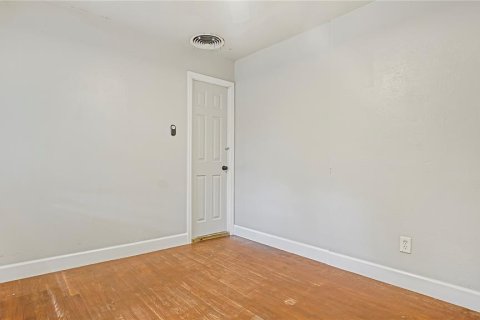 Villa ou maison à vendre à Orlando, Floride: 3 chambres, 118.54 m2 № 2356516 - photo 13