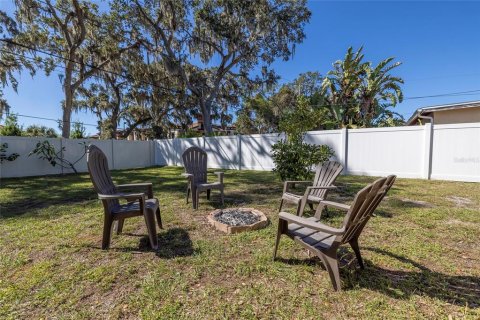 House in Saint Petersburg, Florida 2 bedrooms, 91.69 sq.m. № 1836874 - photo 3