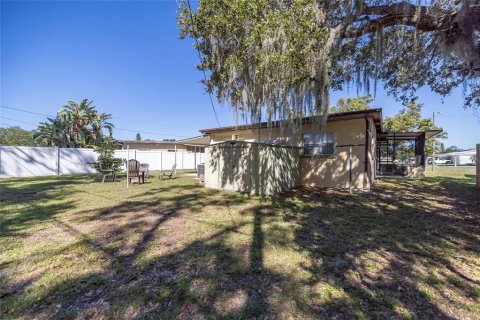 House in Saint Petersburg, Florida 2 bedrooms, 91.69 sq.m. № 1836874 - photo 19