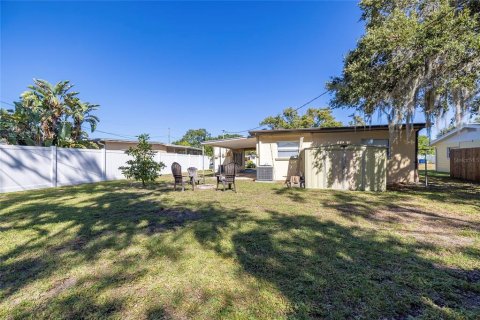 House in Saint Petersburg, Florida 2 bedrooms, 91.69 sq.m. № 1836874 - photo 17
