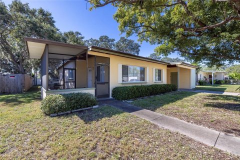 House in Saint Petersburg, Florida 2 bedrooms, 91.69 sq.m. № 1836874 - photo 5