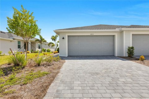 Apartamento en alquiler en Punta Gorda, Florida, 2 dormitorios, 145.3 m2 № 1911180 - foto 1