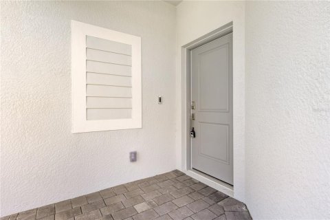Apartamento en alquiler en Punta Gorda, Florida, 2 dormitorios, 145.3 m2 № 1911180 - foto 3