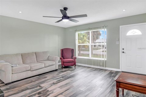 Casa en venta en Port Charlotte, Florida, 2 dormitorios, 97.55 m2 № 1909183 - foto 15