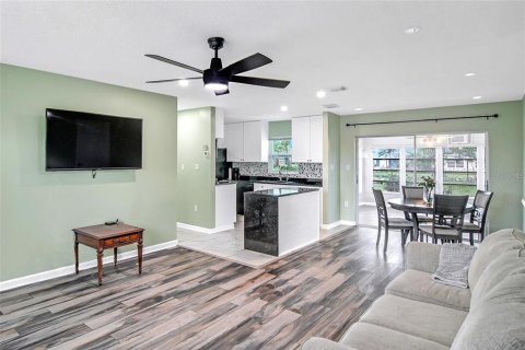 Casa en venta en Port Charlotte, Florida, 2 dormitorios, 97.55 m2 № 1909183 - foto 5