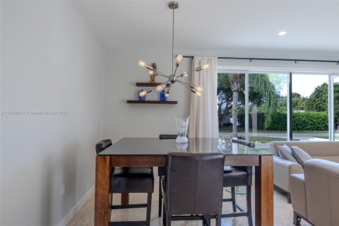 Casa en venta en Palmetto Bay, Florida, 3 dormitorios, 118.17 m2 № 1965988 - foto 28