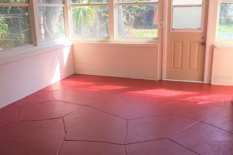 Land in Saint Petersburg, Florida № 1912040 - photo 16