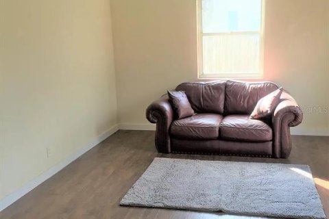 Land in Saint Petersburg, Florida № 1912040 - photo 14