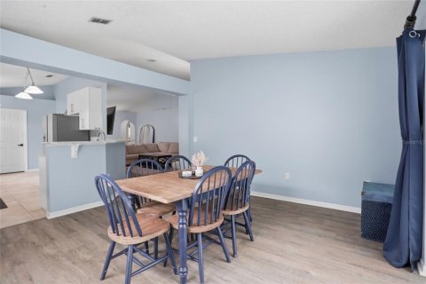 Casa en venta en Orlando, Florida, 4 dormitorios, 174.1 m2 № 2208433 - foto 18