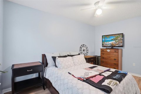 Casa en venta en Orlando, Florida, 4 dormitorios, 174.1 m2 № 2208433 - foto 27