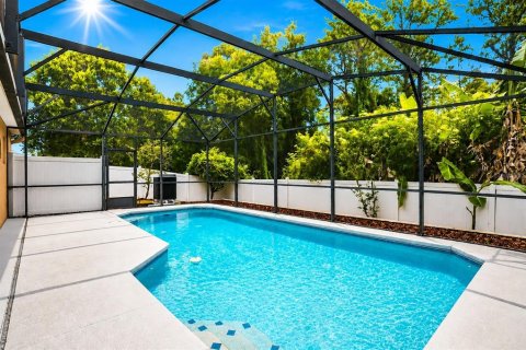 Casa en venta en Orlando, Florida, 4 dormitorios, 174.1 m2 № 2208433 - foto 2