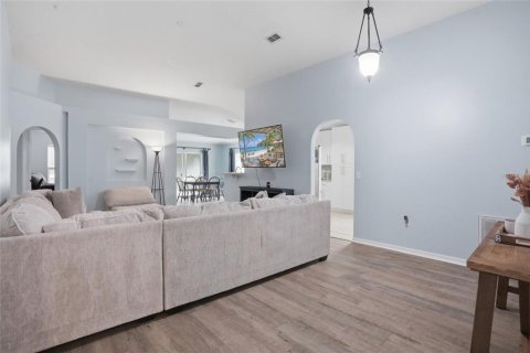 Casa en venta en Orlando, Florida, 4 dormitorios, 174.1 m2 № 2208433 - foto 6