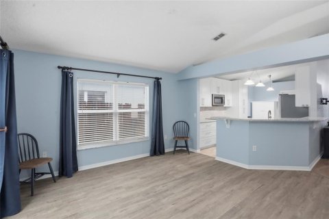 Casa en venta en Orlando, Florida, 4 dormitorios, 174.1 m2 № 2208433 - foto 16