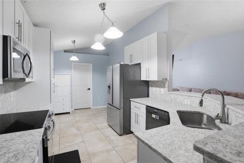 Casa en venta en Orlando, Florida, 4 dormitorios, 174.1 m2 № 2208433 - foto 14