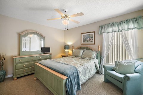 House in Kissimmee, Florida 5 bedrooms, 248.7 sq.m. № 1553108 - photo 26