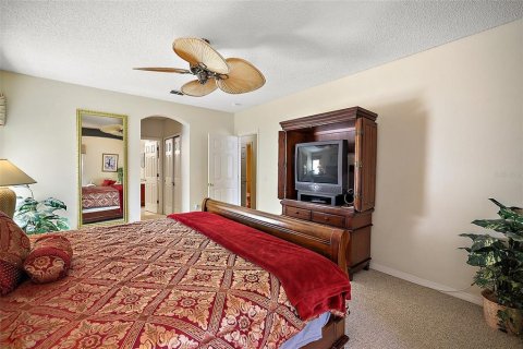 House in Kissimmee, Florida 5 bedrooms, 248.7 sq.m. № 1553108 - photo 13