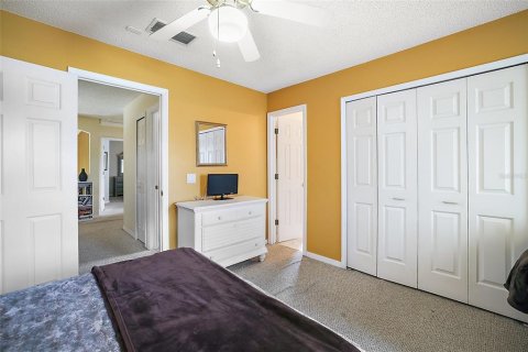 House in Kissimmee, Florida 5 bedrooms, 248.7 sq.m. № 1553108 - photo 24
