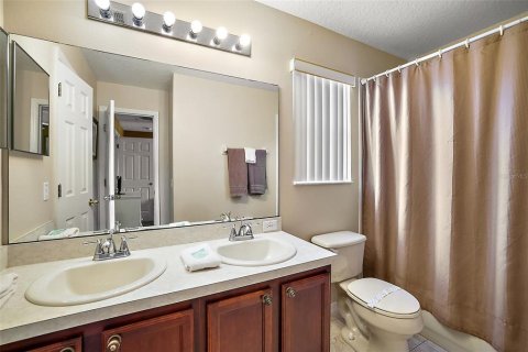 House in Kissimmee, Florida 5 bedrooms, 248.7 sq.m. № 1553108 - photo 22