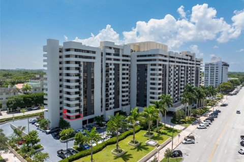 Copropriété à vendre à Coral Gables, Floride: 2 chambres, 137.68 m2 № 1927202 - photo 30