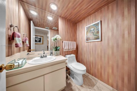 Copropriété à vendre à Coral Gables, Floride: 2 chambres, 137.68 m2 № 1927202 - photo 15