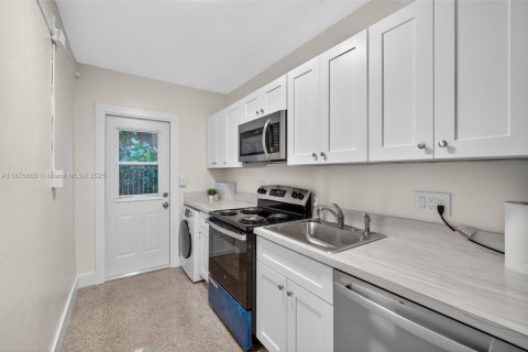 Copropriété à louer à Pompano Beach, Floride: 1 chambre, 51.47 m2 № 1928778 - photo 9